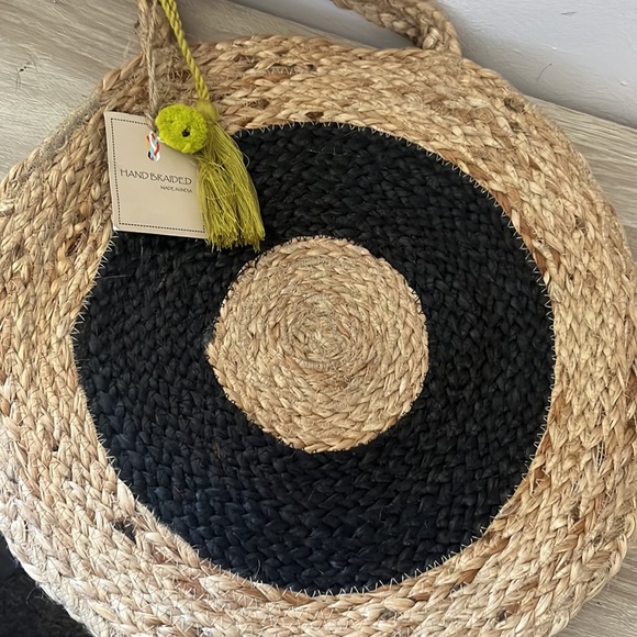 Artesian Made Woven Tote Bag - Picture 2 of 4